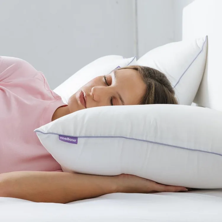 Fluffy Hotel Pillow, image 1